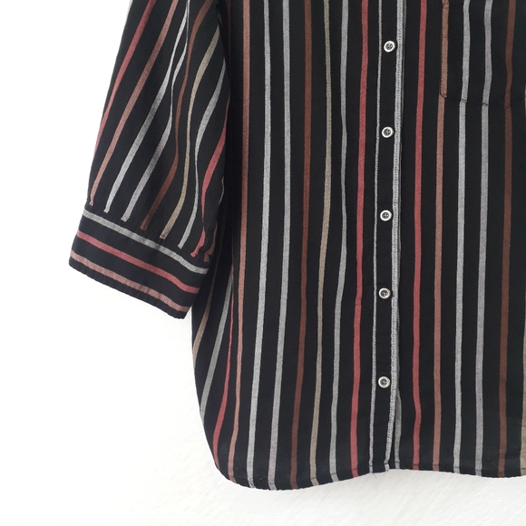 CJ banks | Black color block button down quarter sleeve top - Picture 6 of 11